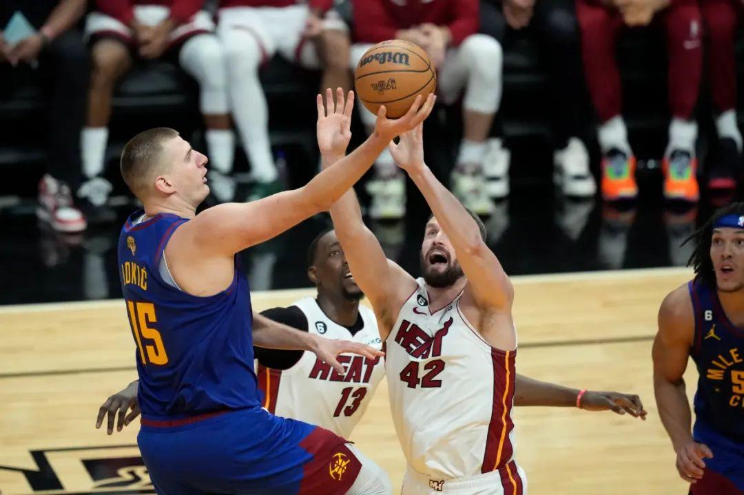 NBA西部准决赛今晚打响，紧张刺激的对抗即将上演